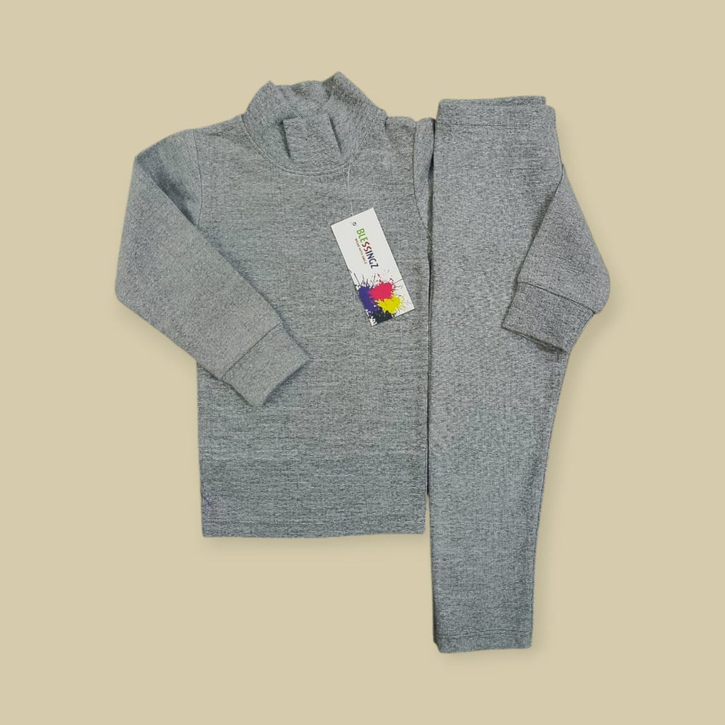 Grey Dotted Inner Thermal Set
